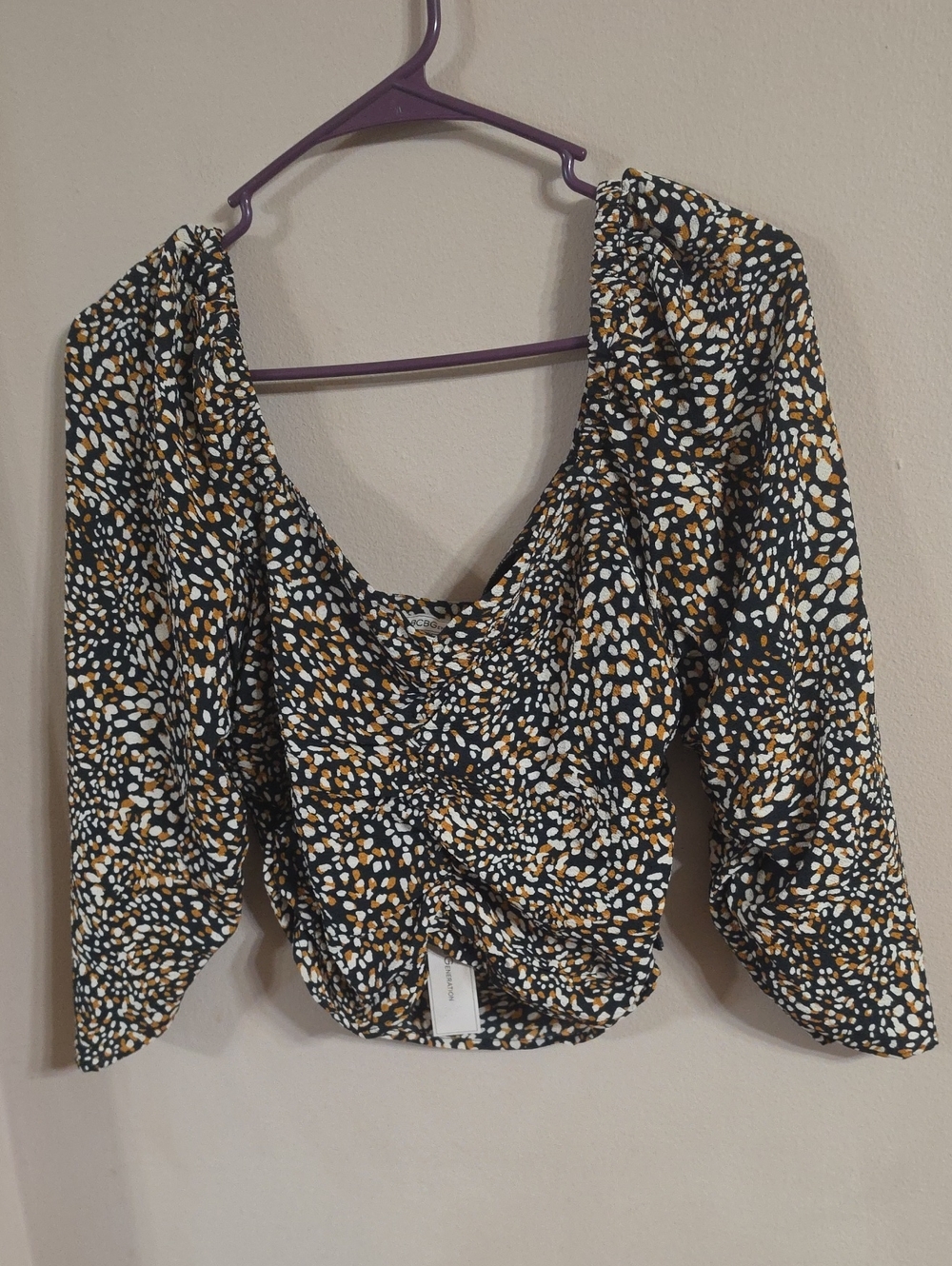 BCBGeneration Black Printed Puff-Sleeve Blouse with White & Mustard Spots
